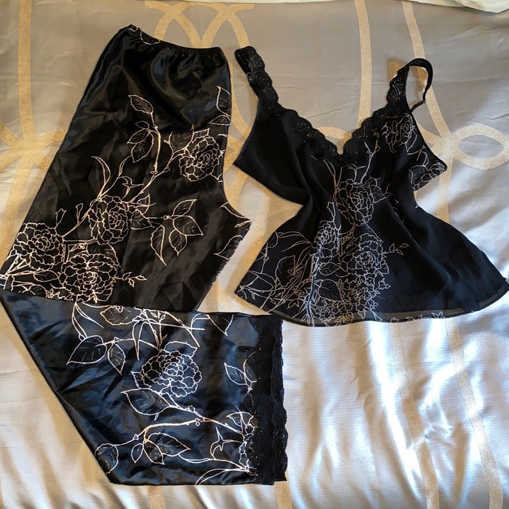 2 pc Silky Set ✨